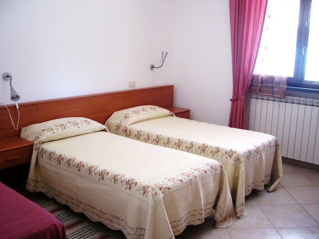 Nonna Alda Bed & Breakfast Viareggio Cameră foto